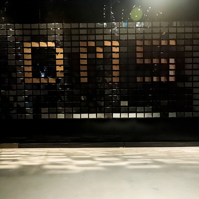 機械矩陣動態翻轉屏